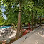 Botanica - Lush Garden And Pool Oasis * Kamenmost