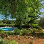 Botanica - Lush Garden And Pool Oasis *