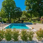 Villa Botanica - Lush Garden And Pool Oasis Kamenmost