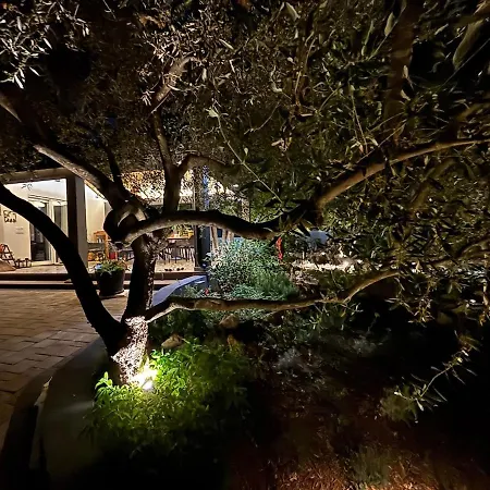 Botanica - Lush Garden And Pool Oasis Villa *