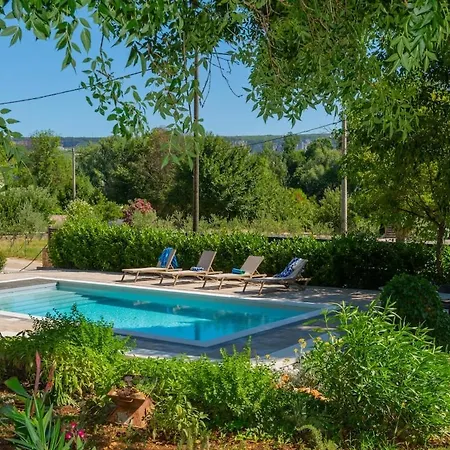 Botanica - Lush Garden And Pool Oasis Villa Kamenmost